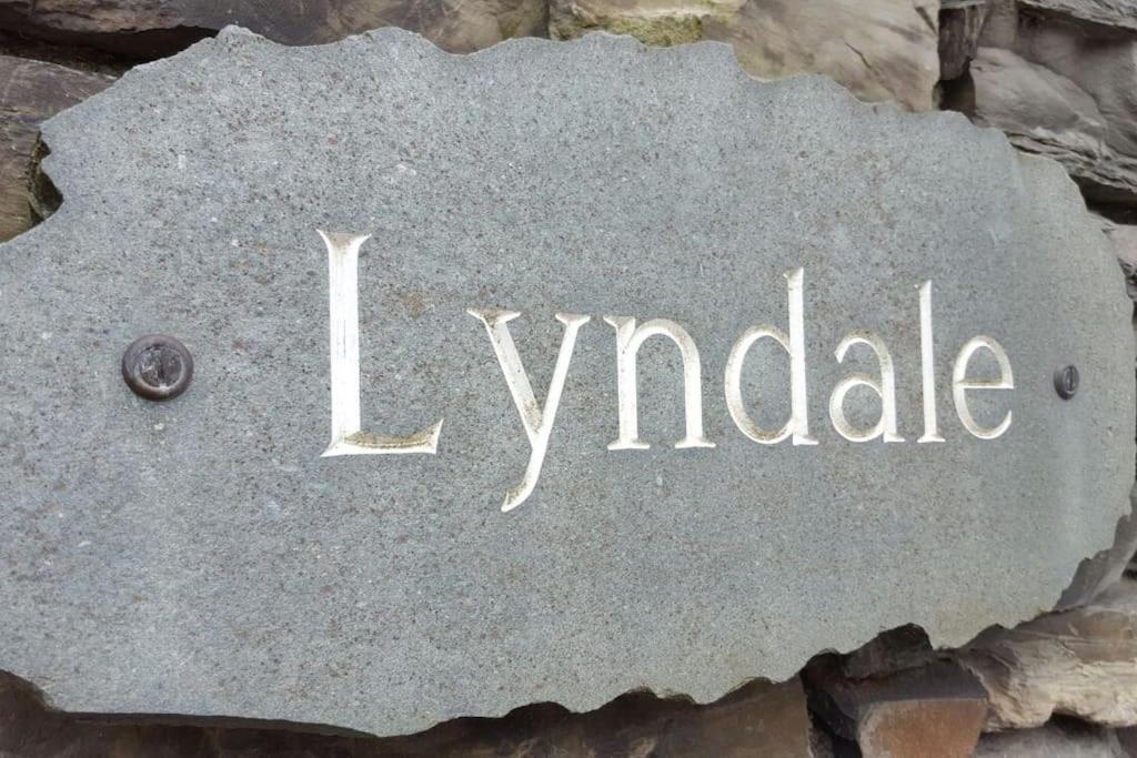 Lyndale Self-Catering Apartment Sleeps 4 Windermere Dış mekan fotoğraf
